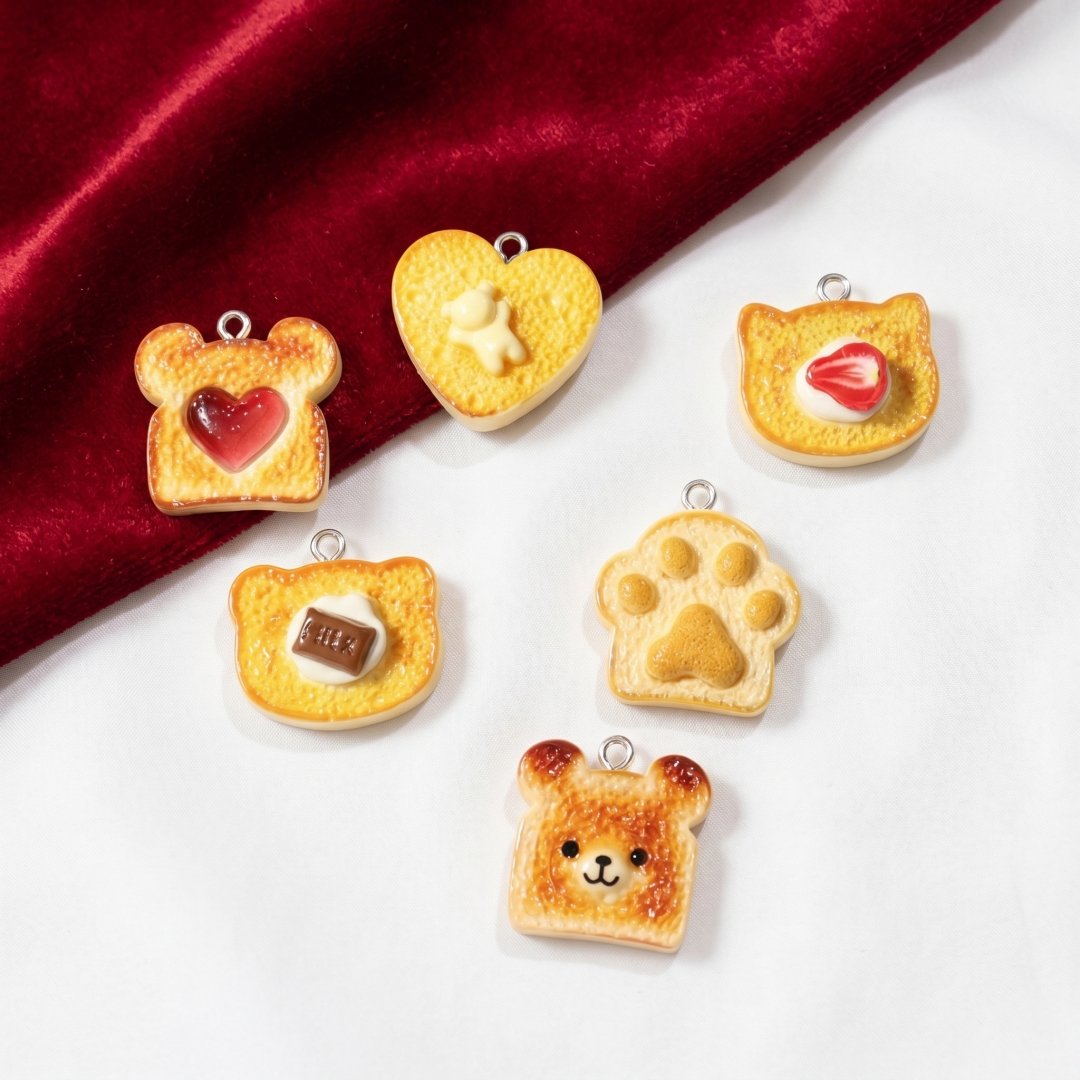 Resin Crafts - 10pcs Resin Plastic Bread Pendants Charms