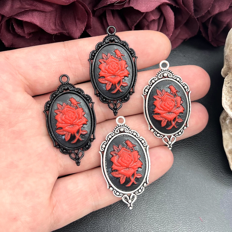 Flower Preservation Resin - 4pcs Gothic Red Rose Cameo Charm